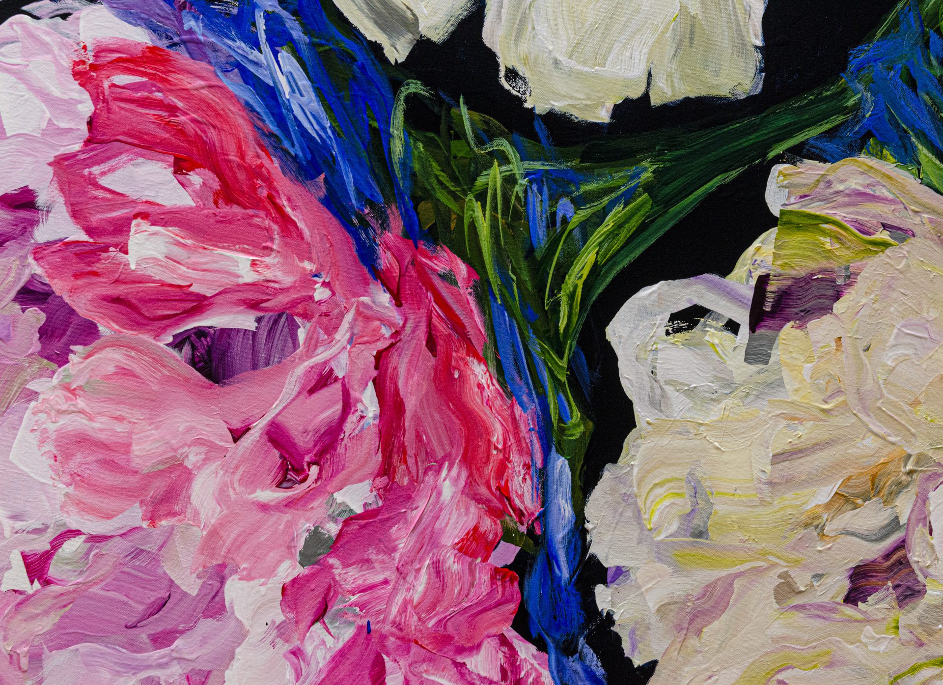 Lost In A Dream #1 Ramona Stelzer Detail 3 A detailed close up photo of the large abstract floral painting, Lost in a Dream #1 by Ramona Stelzer